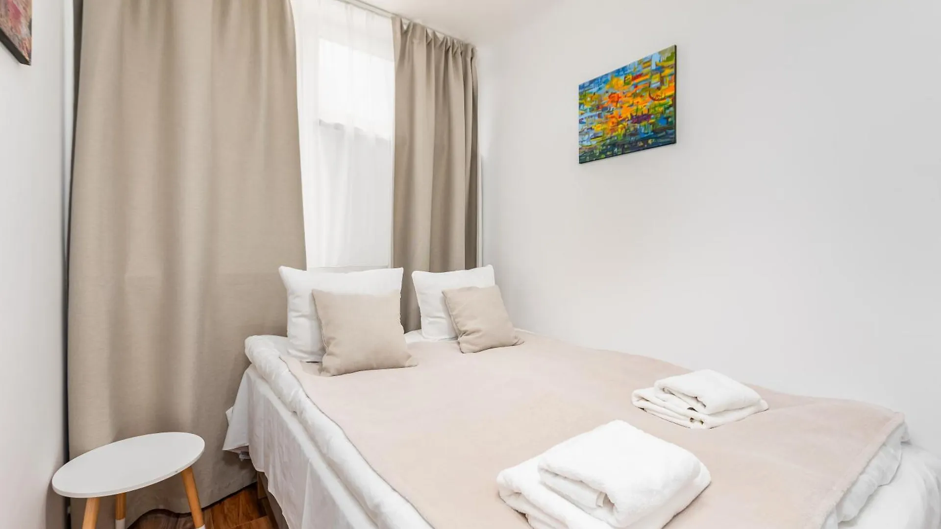 Przechodnia 2 By Homeprime Warsaw Apartment